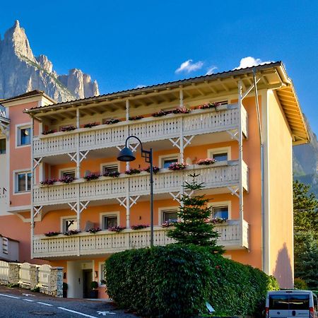 Eden Apartments Сьюзі Екстер'єр фото
