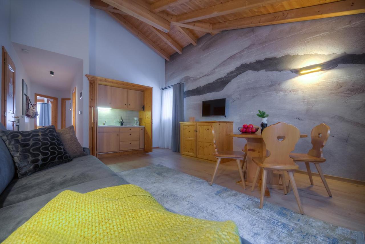 Eden Apartments Сьюзі Екстер'єр фото