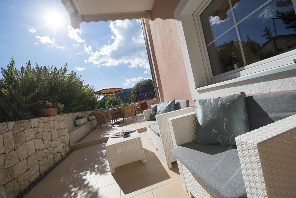 Eden Apartments Сьюзі Екстер'єр фото